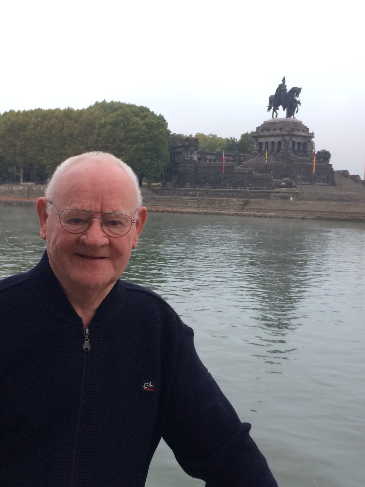 In memoriam Gerhard ten Vergert - Erelid van EMOS